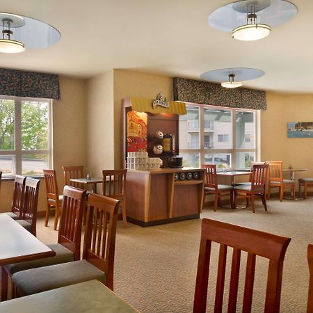 Hotel Ramada By Wyndham Nanaimo Exteriér fotografie