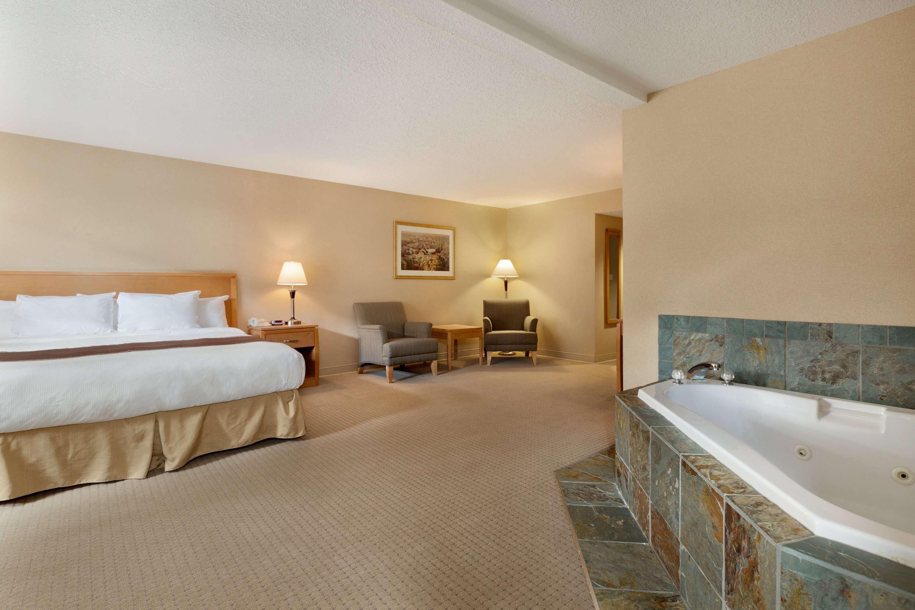Hotel Ramada By Wyndham Nanaimo Exteriér fotografie